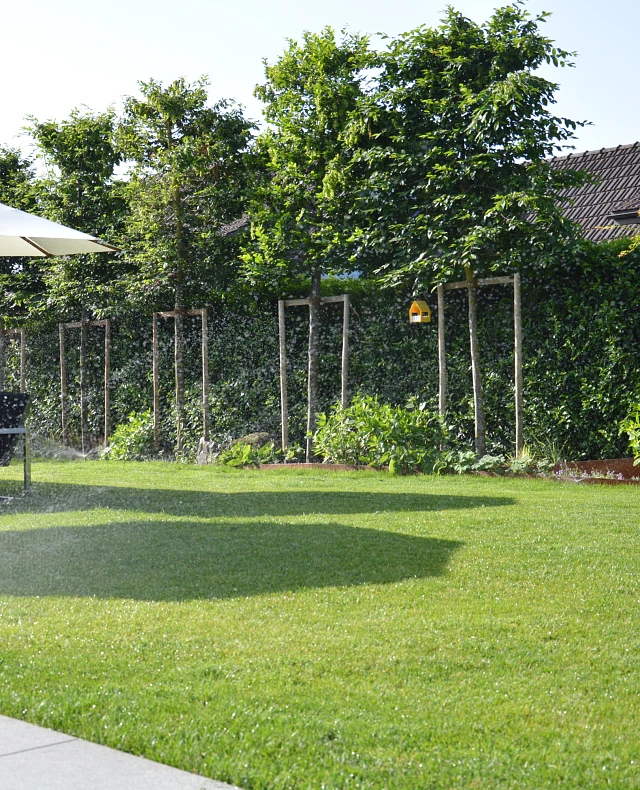 Gartenbau_Gartenunterhalt_Landschaftsbau_Menetrey_bewässerung (2) Gartenbau_Gartenunterhalt_Landschaftsbau_Menetrey_bewässerung (2)